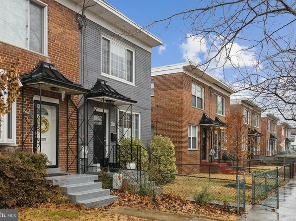 1238 Emerson St NE, Washington, DC 20017