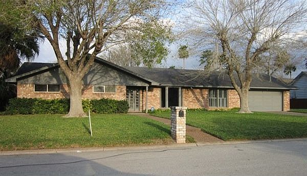 734 Caro Circle