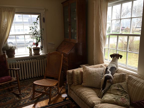 Living Room Northeast Corner