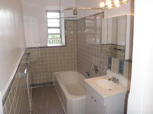 Rented by Madison Realty Sales & Rentals, Inc. | media 4