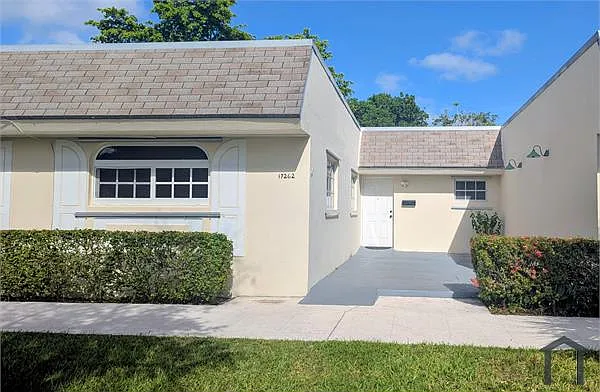 17262 SW 112th Pl — Photo 5