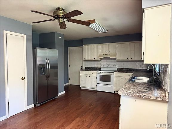 3rd image of 116 Terrace Dr