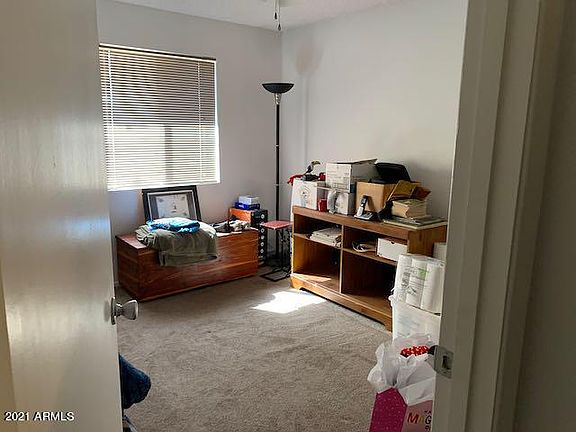 3rd image of 806 E Gabrilla Dr