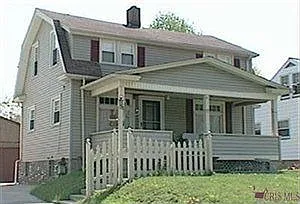 41 Fox St photo 1