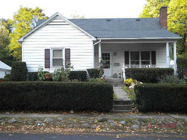 1st image of 9 Roslyn St
