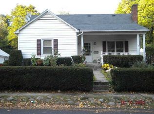 9 Roslyn St, Ellenville, NY 12428