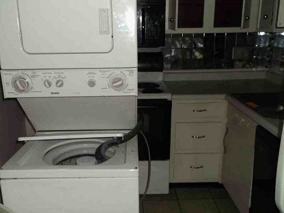 3rd image of 6060 Wingedfoot Ct