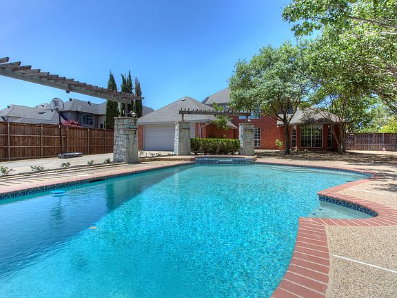 Custom Diving Pool Spa