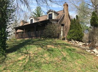 6710 Seeger Dr, Evansville, IN 47712