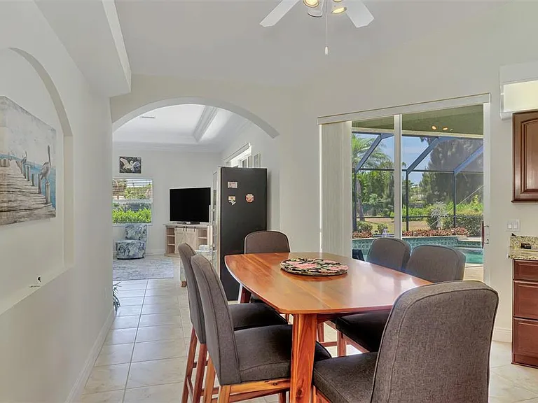 900 Park Place Dr — Photo 35
