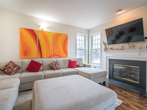 5th image of 5030 W Forest Hill Ave