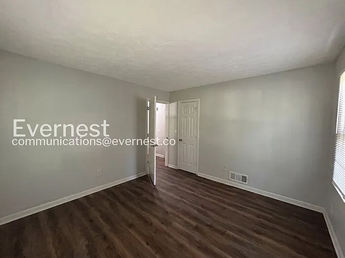 1599 Allgood Rd — Photo 14