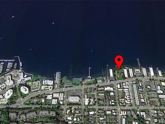 3rd image of 6211 Lake Washington Blvd NE #201