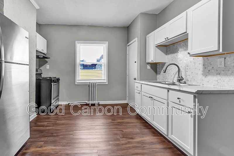 1st image of 135 Elmwood Ave #3