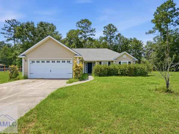 20 J R Dr, Ellabell, GA 31308