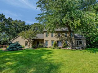 7911 Lone Oak Ct SE, Caledonia, MI
