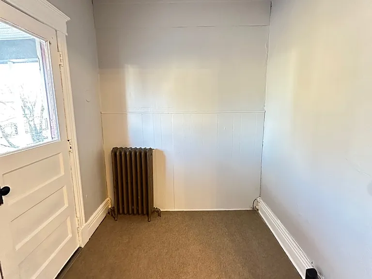 830 Madison Ave #2 — Photo 12