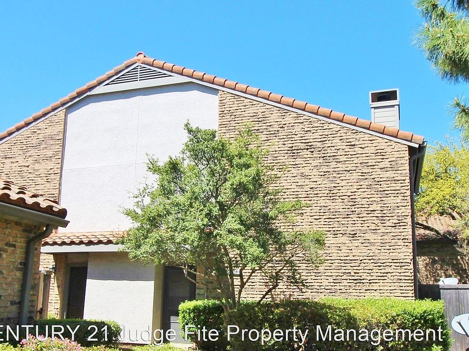 1st image of 14800 Enterprise Dr APT 3C