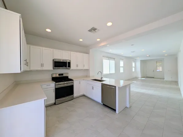 9509 W Sells Dr, Phoenix, AZ 85037