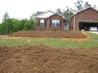 3716 26th Street Dr NE, Hickory, NC 28601