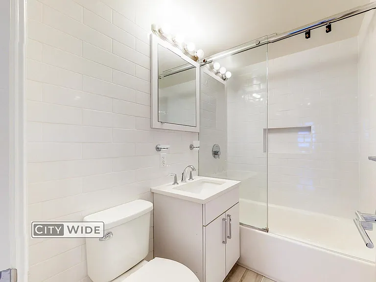 219 E 69th St #10J — Photo 10