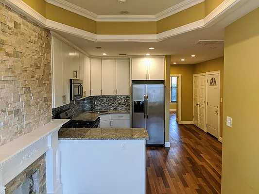 Rented by Corcoran | media 18