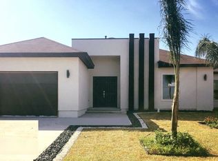 1602 Palestine Dr, Laredo, TX 78046