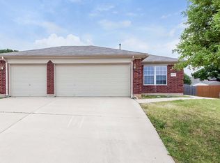 5723 Bright Star Trl, Arlington, TX 76017