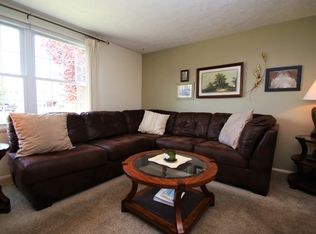 41 Dutchmans Holw, Rochester, NY 14612