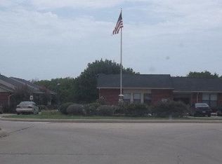 502 W Criner St #1, Grandview, TX 76050