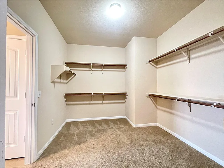 16412 Vescovo Ln — Photo 19