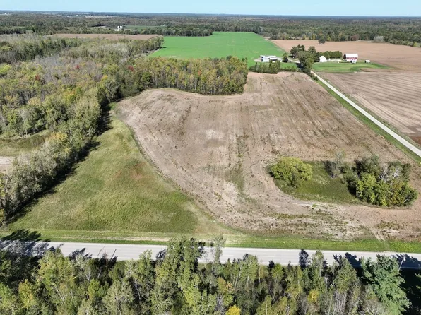 Dumke Ln, Abrams, WI 54101