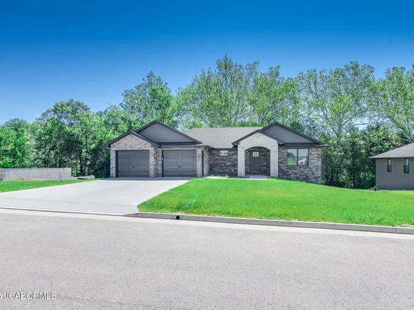 1502 Summerfield Dr, Jefferson City, MO 65109