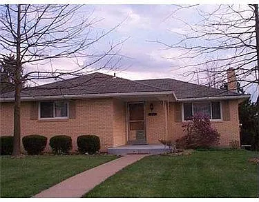 100 Barbara Dr photo 1