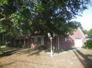 4 Ann Cir, Crawfordville, FL 32327