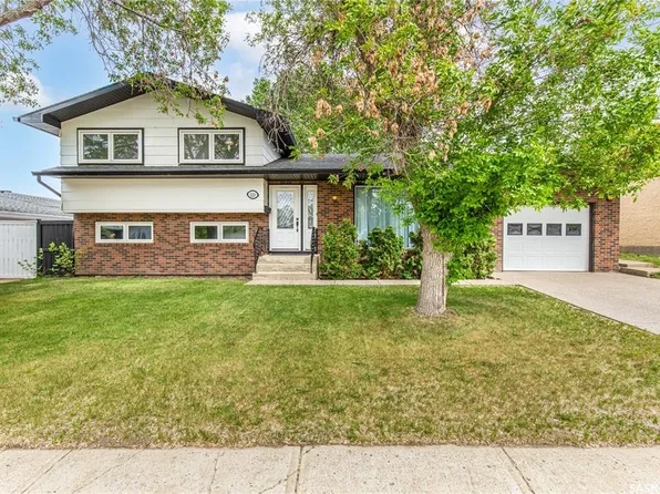 1229 Pascoe DRIVE W, Moose Jaw, SK S6H 6Z4