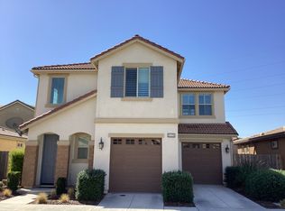 6129 W Marble Hill Dr, Fresno, CA 93722