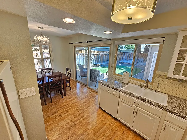 1116 Vanessa Dr — Photo 20