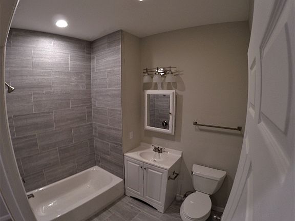 4th image of 55 Lackawanna Dr #206