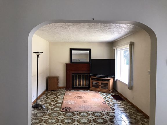 2nd image of 16 Davenport Ave