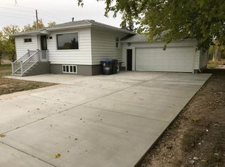 3404 Laramie St, Cheyenne, WY 82001