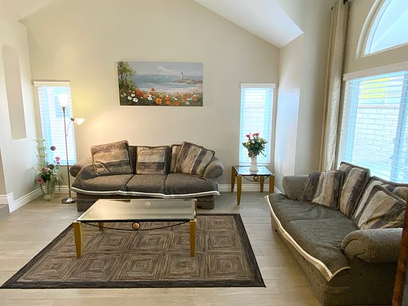 2nd image of 2435 Coraview Ln