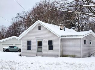 2997 Middle Lake Rd, Twin Lake, MI 49457