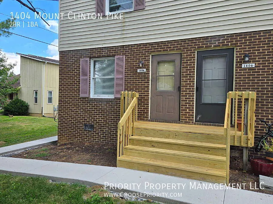 1404 Mount Clinton Pike