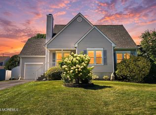 137 Bowline Road, Manahawkin, NJ 08050