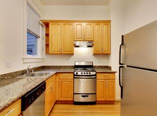 1560 Sacramento Street (1300r), San Francisco, CA 94109