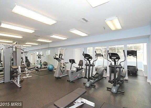 3rd image of 3305 Wyndham Cir APT 151