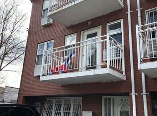 32-46 58th St, Flushing, NY 11377