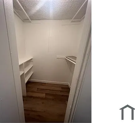 8106 Howe St #C — Photo 11