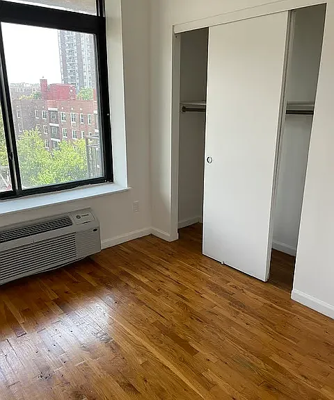 3210 Riverdale Ave #6B — Photo 15